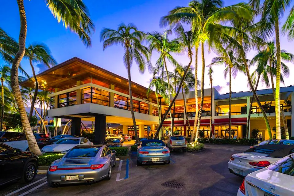 South Florida 2025: A Seller’s Market with a Luxury Twist